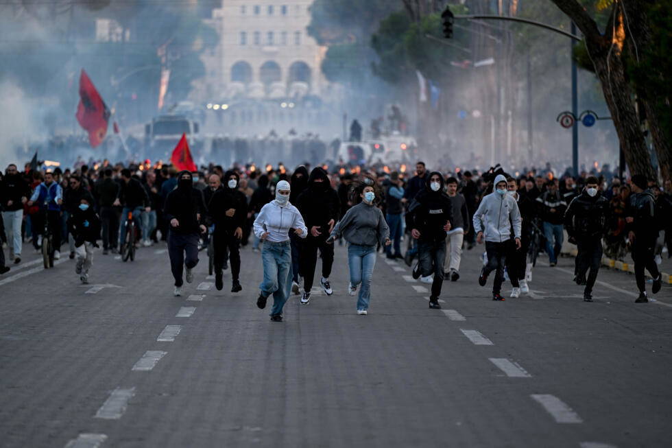 Arnavutluk’ta Tartışmalı Protesto Yasası: Şiddet Olmasa Bile Cezalandırılacaklar